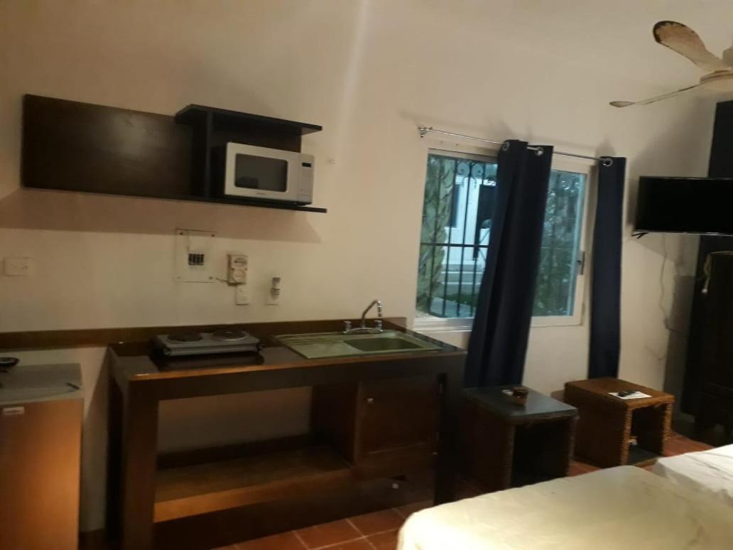 Bea Rooms And Studios Cozumel Luaran gambar